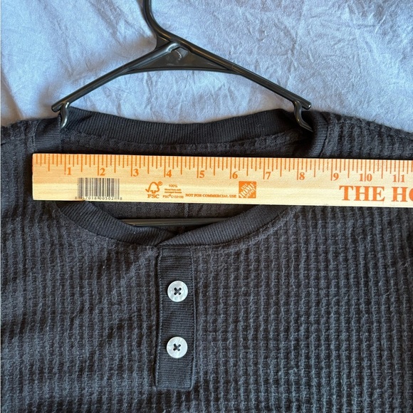 alfani intimates L Women’s Crew Neck Gray Sweater Button Pull Over NWOT Comfy - Picture 9 of 11